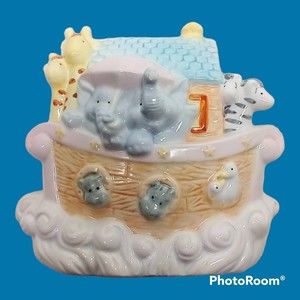 Russ Berrie Noah's Ark Bank #15167 Approx 5x5" Glazed Ceramic with Plug